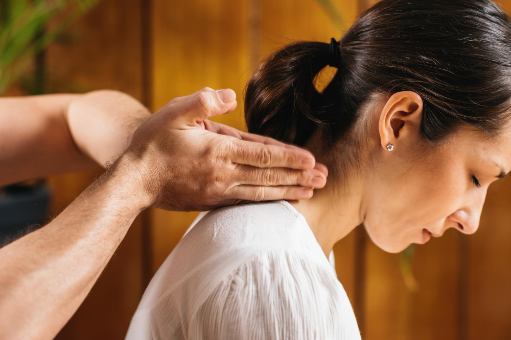 Ayurvedic Treatment for Frozen Shoulder